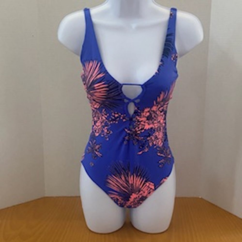 NEW Maaji Upper East Side Reversible Swimsuit - Picture 5 of 9